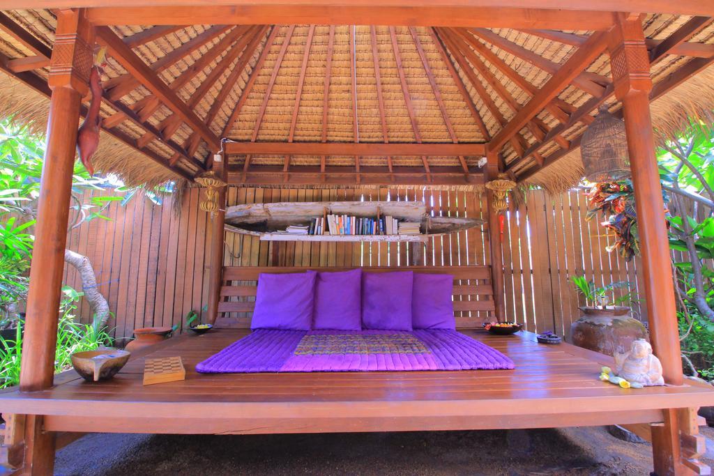Pantai Karang Hotel Gili Trawangan Exterior photo