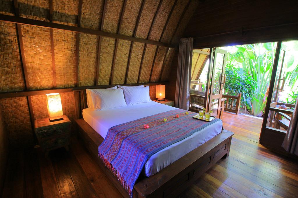 Pantai Karang Hotel Gili Trawangan Exterior photo